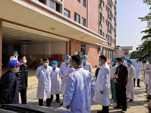 羅承恒副局長在籌備陽春市健康管理所現場1_副本.jpg