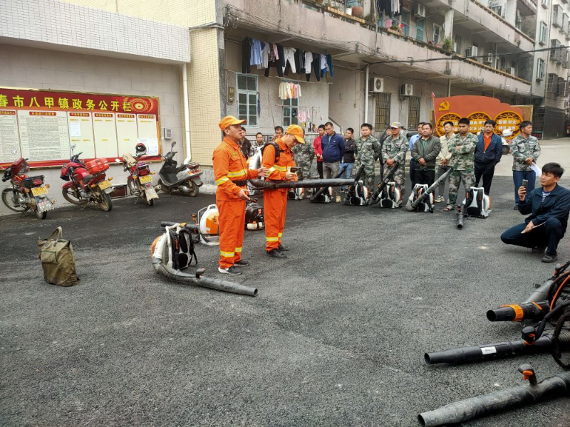 11月29日市林業局賴德許股長、市應急局邱宏光股長帶隊到八甲鎮指導森林防滅火工作并舉辦森林防滅火應急培訓班，鎮林業、應急部門、各村干部、各村護林員70余人參加了培訓。5(1).jpg