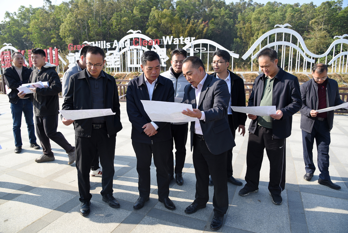 李謙常到多地調研   指導謀劃2025年典型鎮培育工作